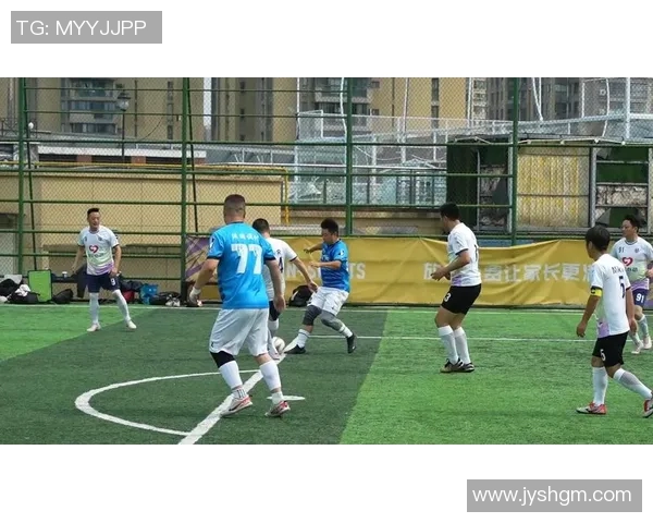 杭州足球队与北京足球队赛后复盘分析比赛经验与战术调整探讨 杭州足球队与北京足球队赛后复盘分析比赛经验与战术调整探讨